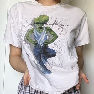 Vintage 90’s Alien Style T-Shirt